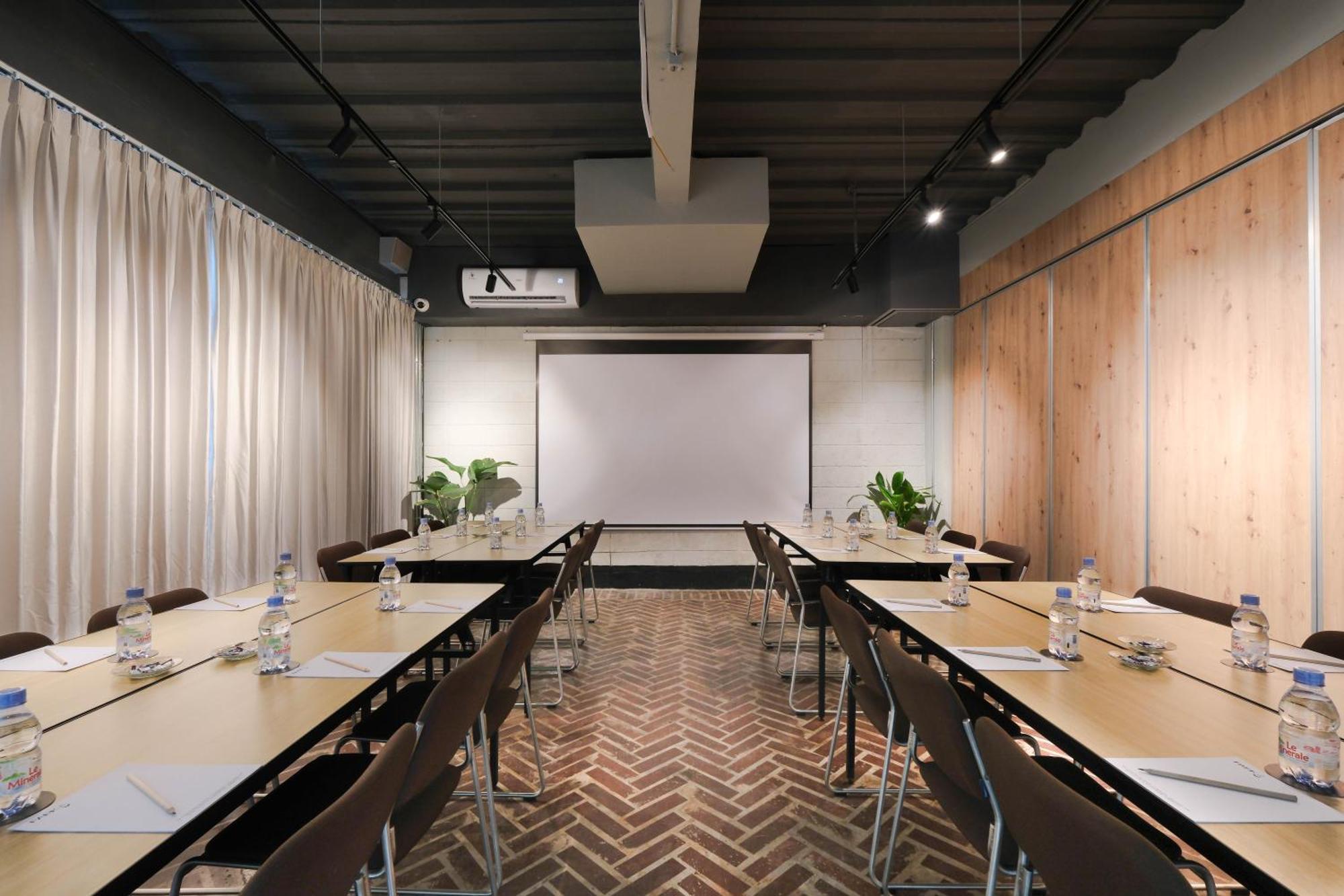 Teduh Simatupang Hotel Jakarta Exterior photo